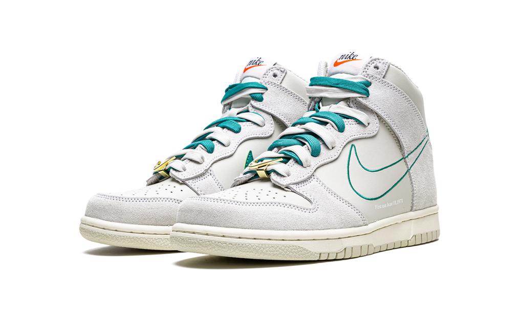 Dunk High SE GS "First Use - Green Noise" DD0733 001