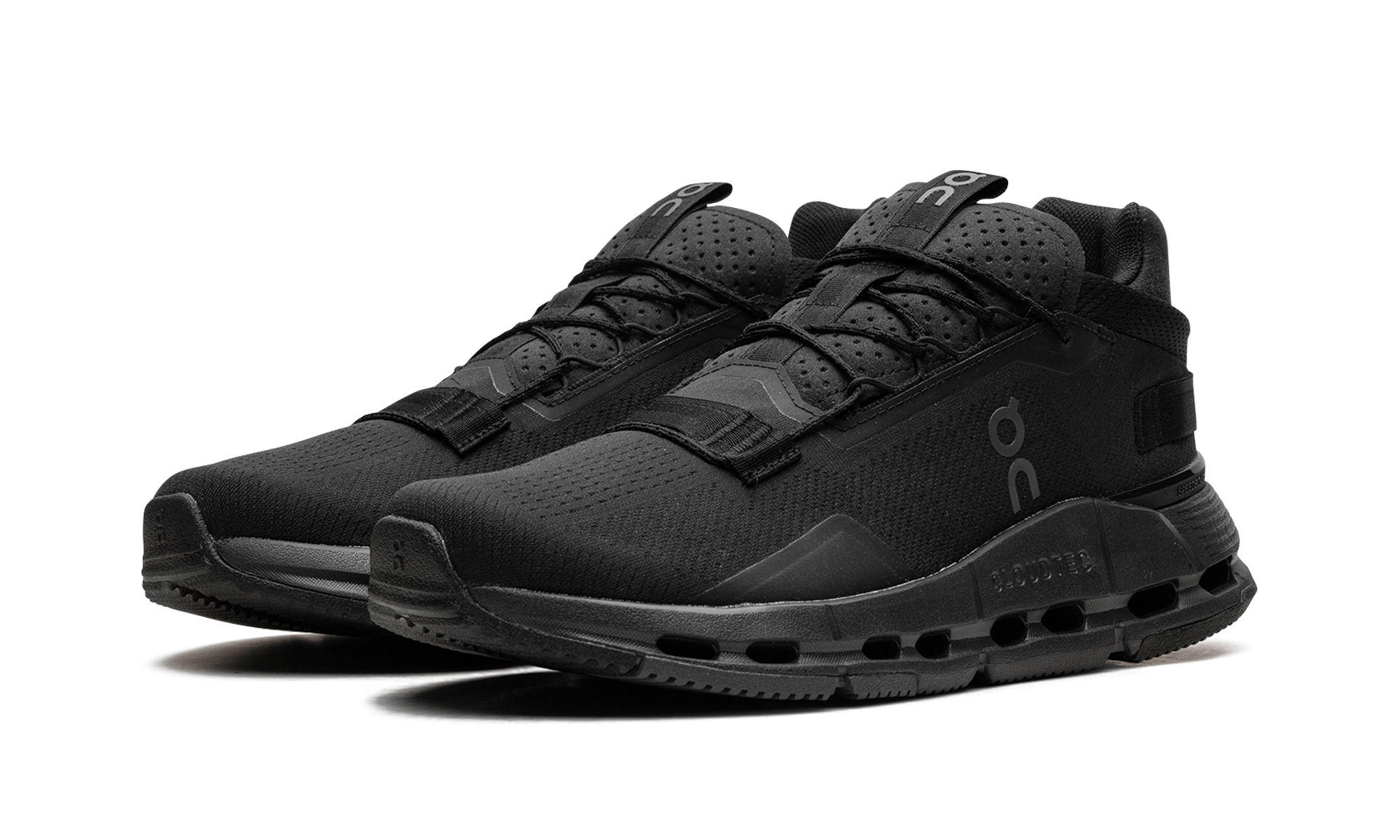 Cloudnova 2 WMNS "Black" 3WE30220485