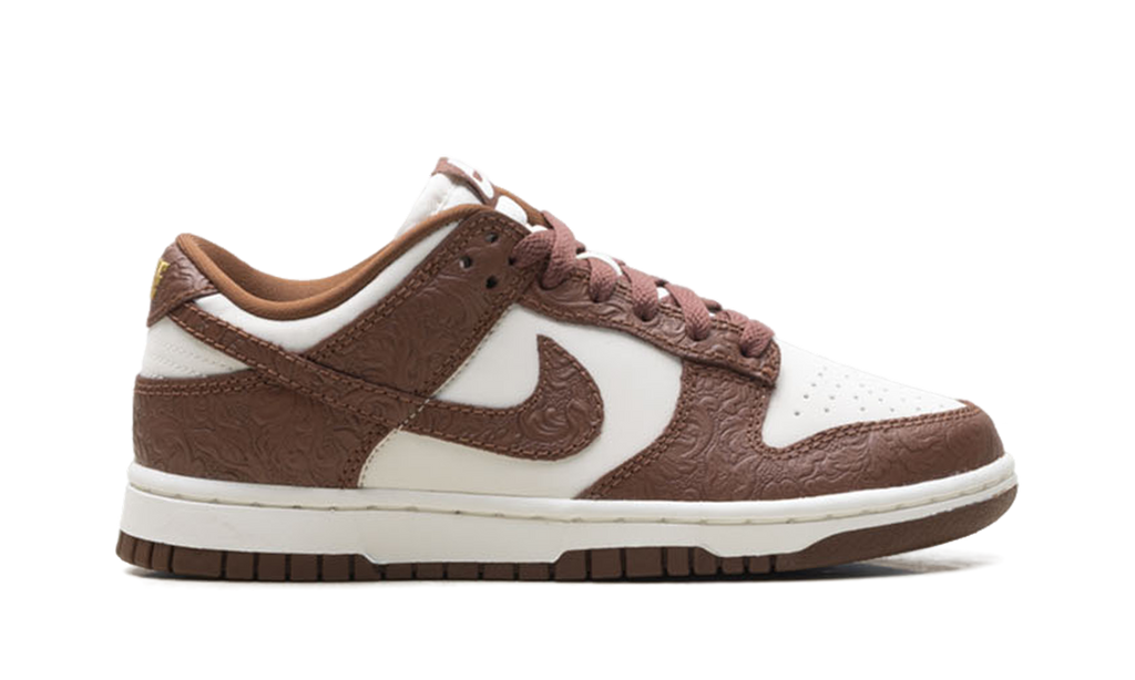 Dunk Low WMNS "Embossed Baroque Sail Fauna Brown" IF3944 100