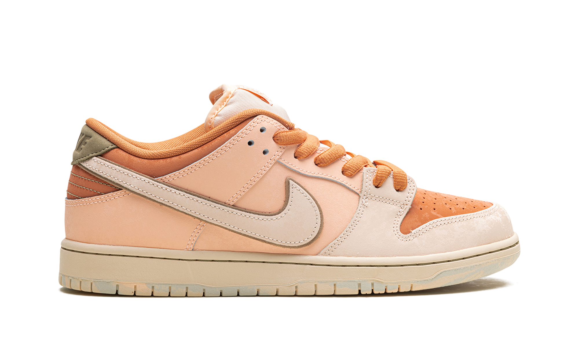Nike SB Dunk Low Pro PRM "Guava Ice" FV5926 200