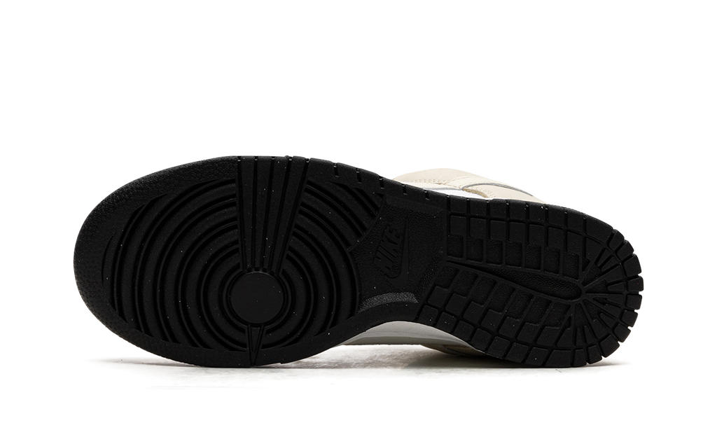 NIKE DUNK LO LX WMNS "Coconut Milk" DZ2710 100