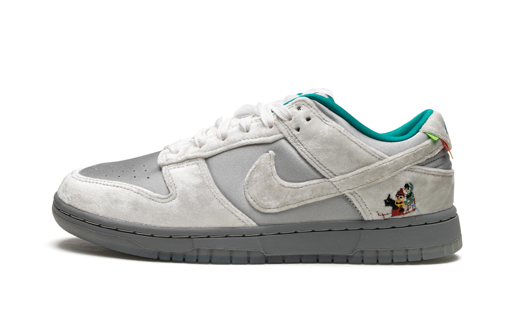DUNK LOW WMNS "Ice" DO2326 001