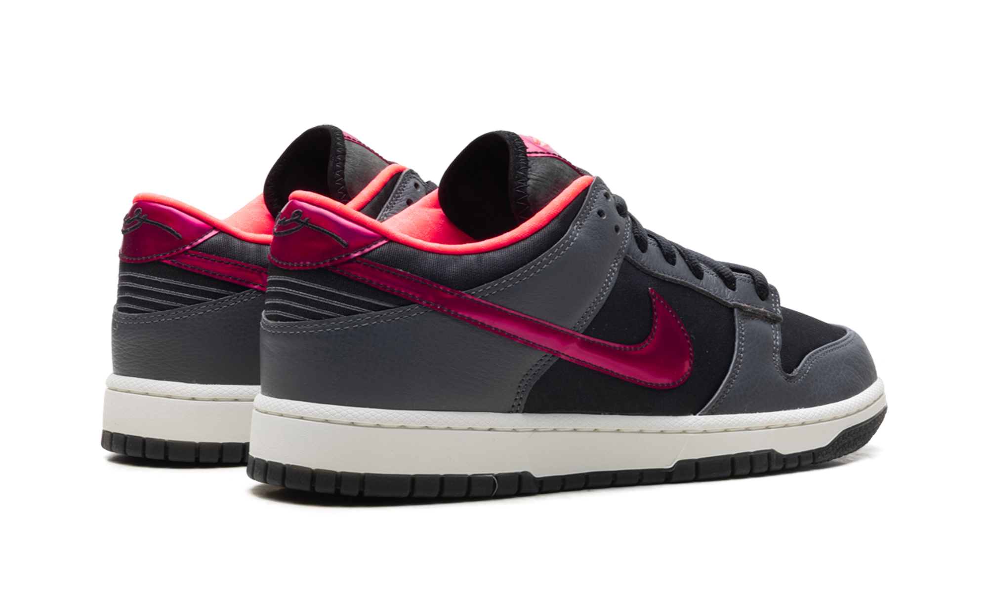 Dunk Low Protro "Kobe Bryant WNBA All-Star Weekend (2026)" IQ3919 001