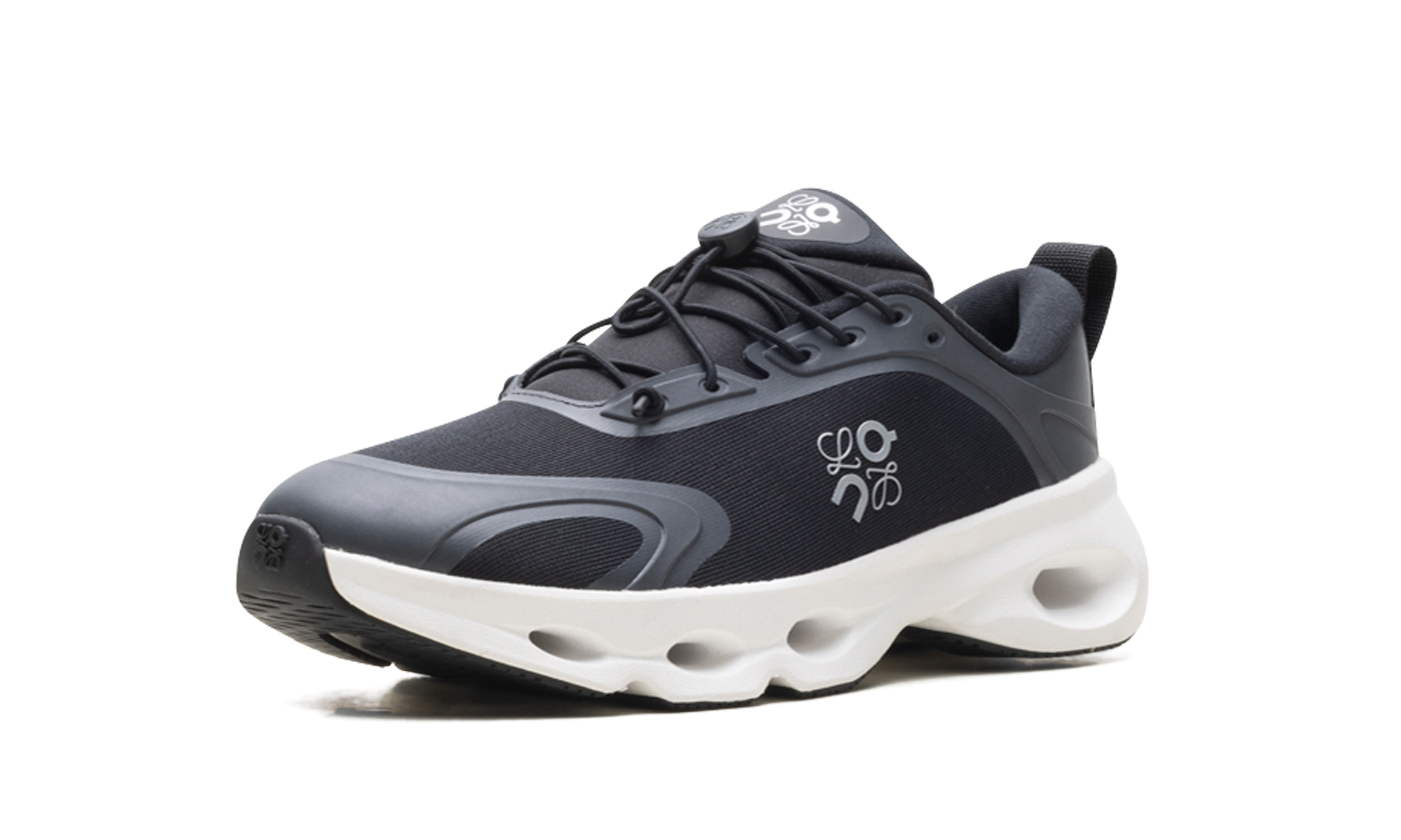 Cloudsolo WMNS "LOEWE - Black White" 3WF30600299