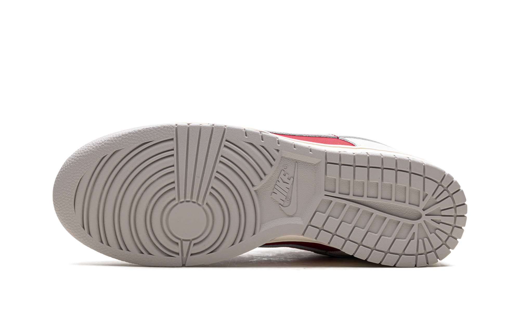 Dunk Low "Ultraman" HJ9093 030