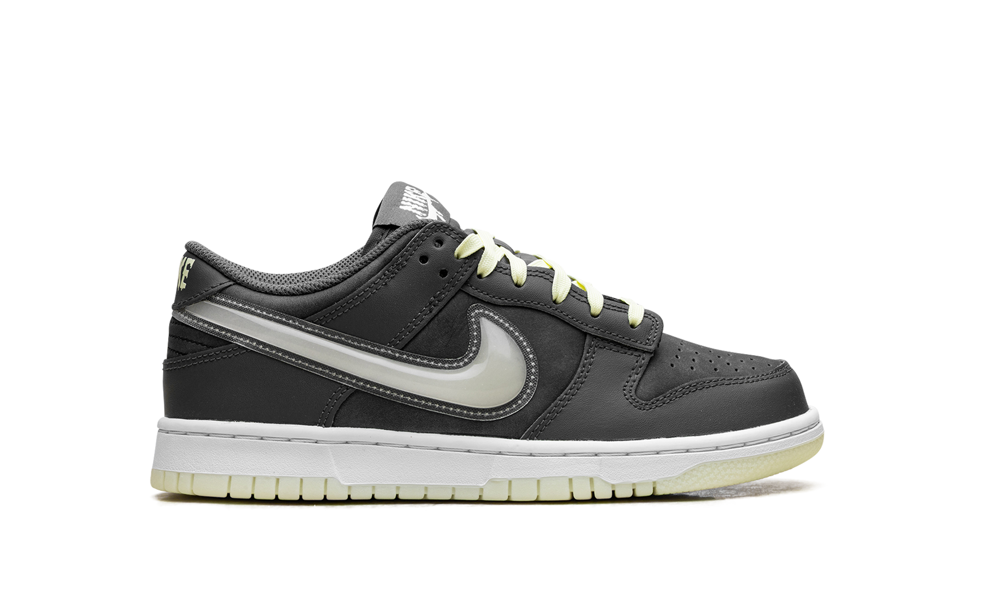 Dunk Low GS Halloween "Halloween - Glow in the Dark" HQ3569 068