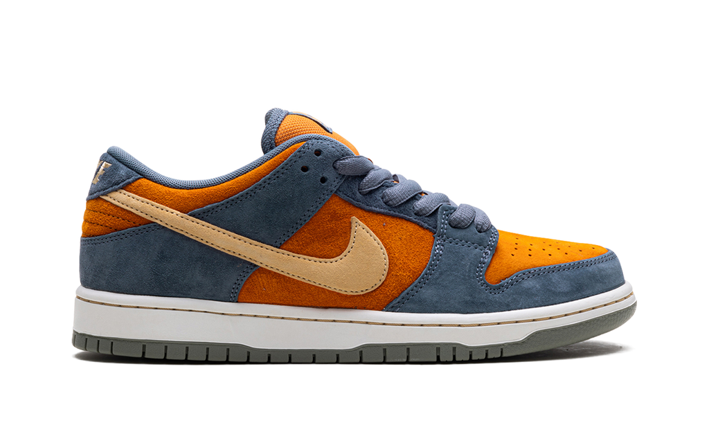 SB Dunk Low Pro "Light Carbon" HF3063 002