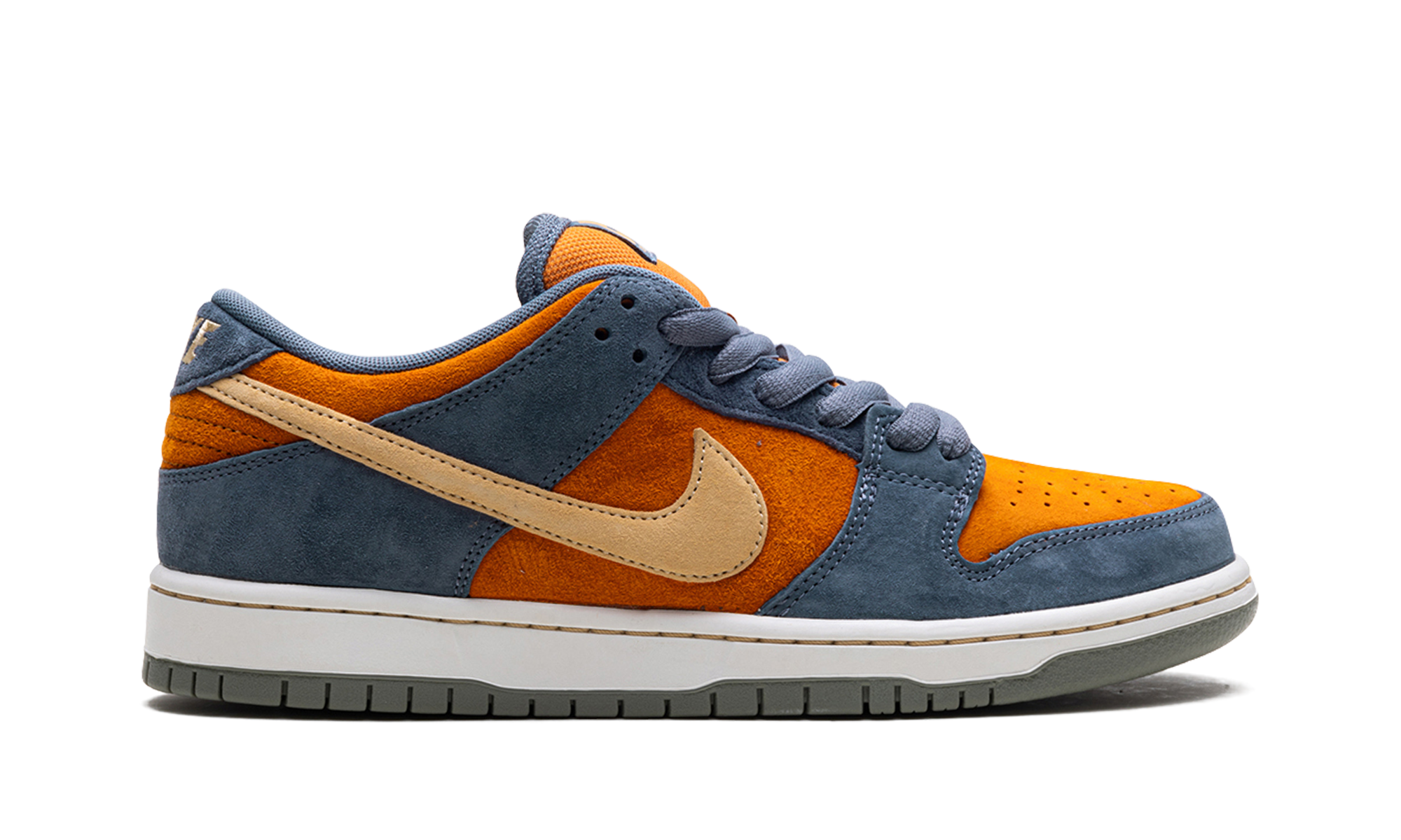 SB Dunk Low Pro "Light Carbon" HF3063 002