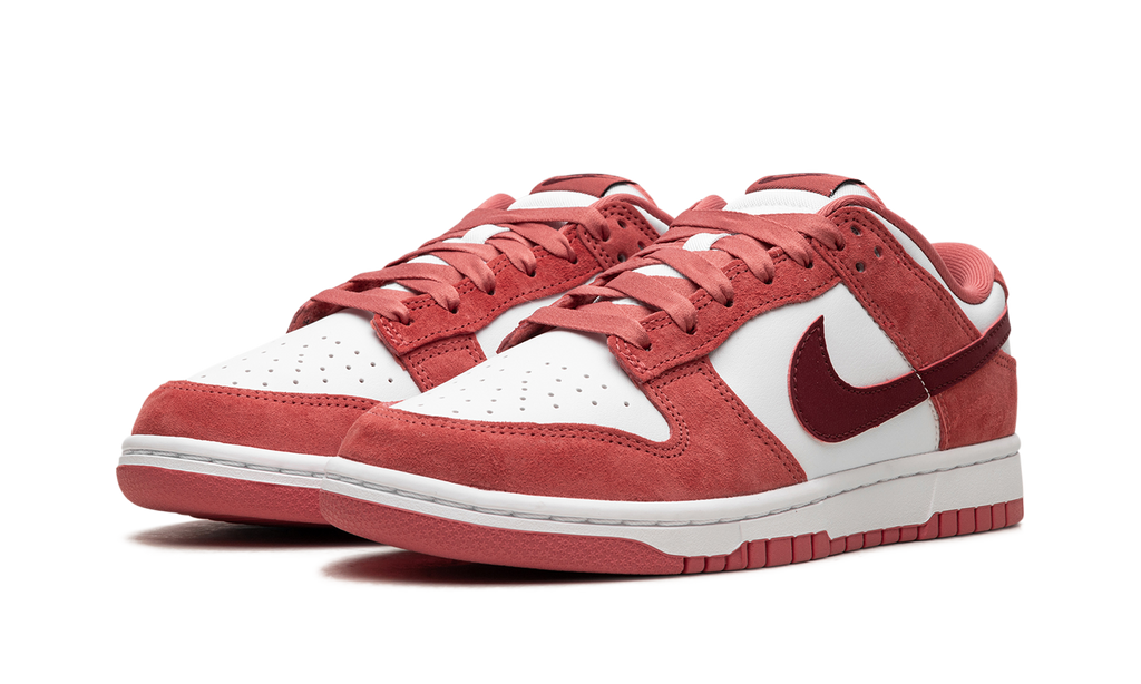DUNK LOW WMNS "Valentine's Day" FQ7056 100