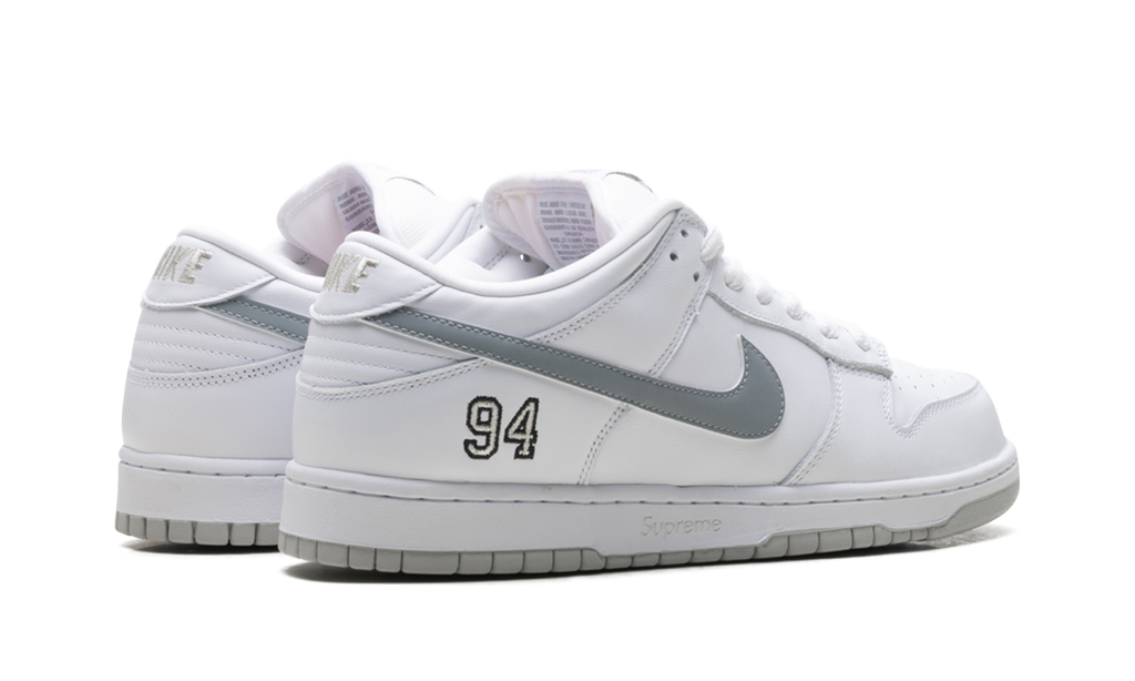 SB Dunk Low "Supreme - White" HQ8487 100