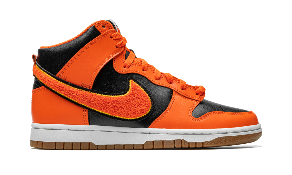 Dunk High "Chenille - Safety Orange" DR8805 002