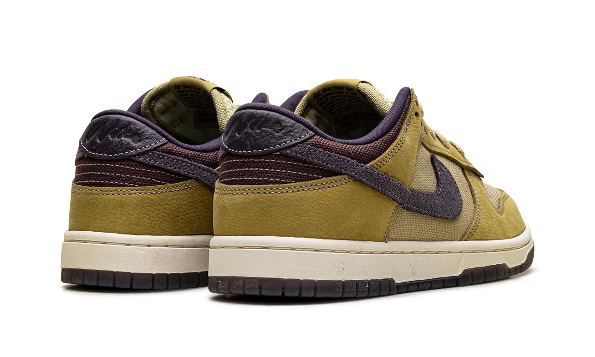 Dunk Low Retro SE "Buff Gold Dark Raisin" IB6752 700