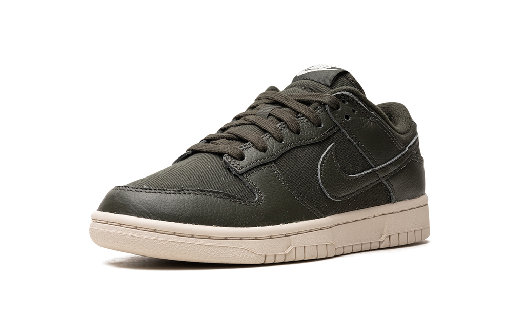 Dunk Low PRM "Sequoia" DZ2538 300