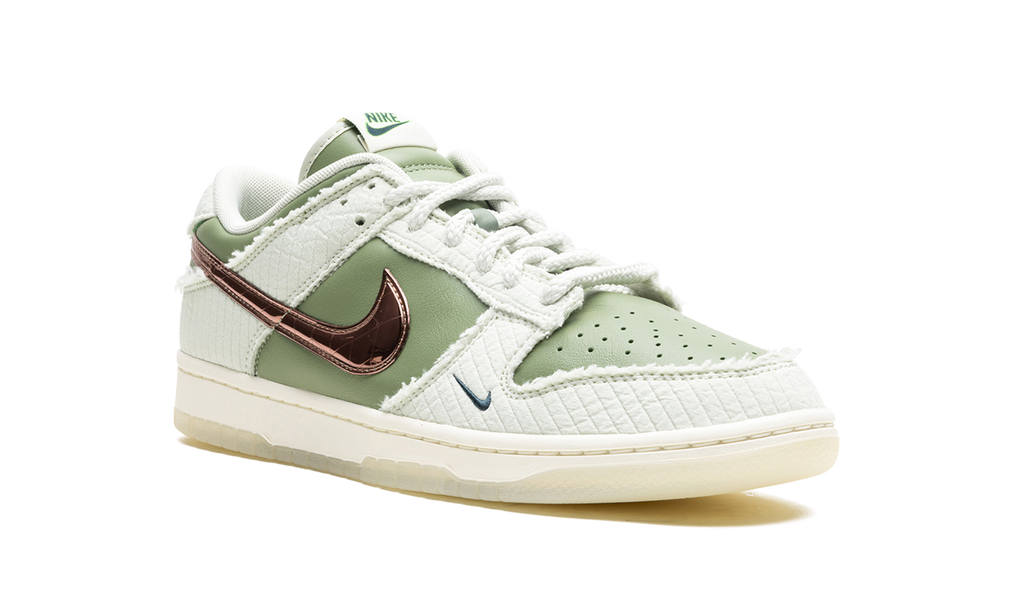 Dunk Low "Kyler Murray - Be 1 of One" FQ0269 001