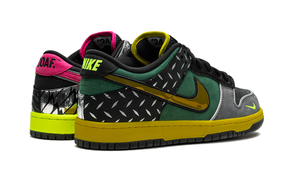 Nike Dunk Low UO PREM "What The Duck Home" HV1454 001