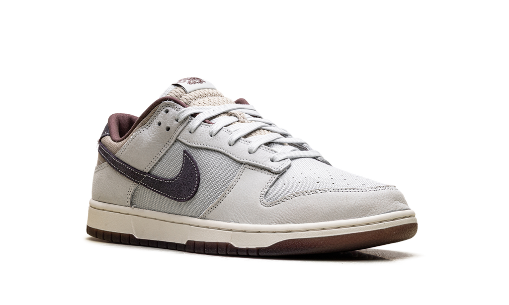 Nike Dunk Low "Off White / Spruce Aura" IB6752 100