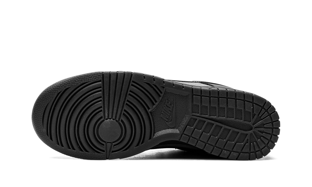 Dunk Low Retro SE "Off Noir Smoke Grey" FZ3052 001