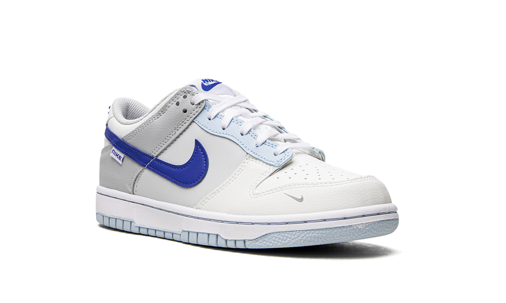 Dunk Low GS "Ivory / Hyper Royal" FB1843 141