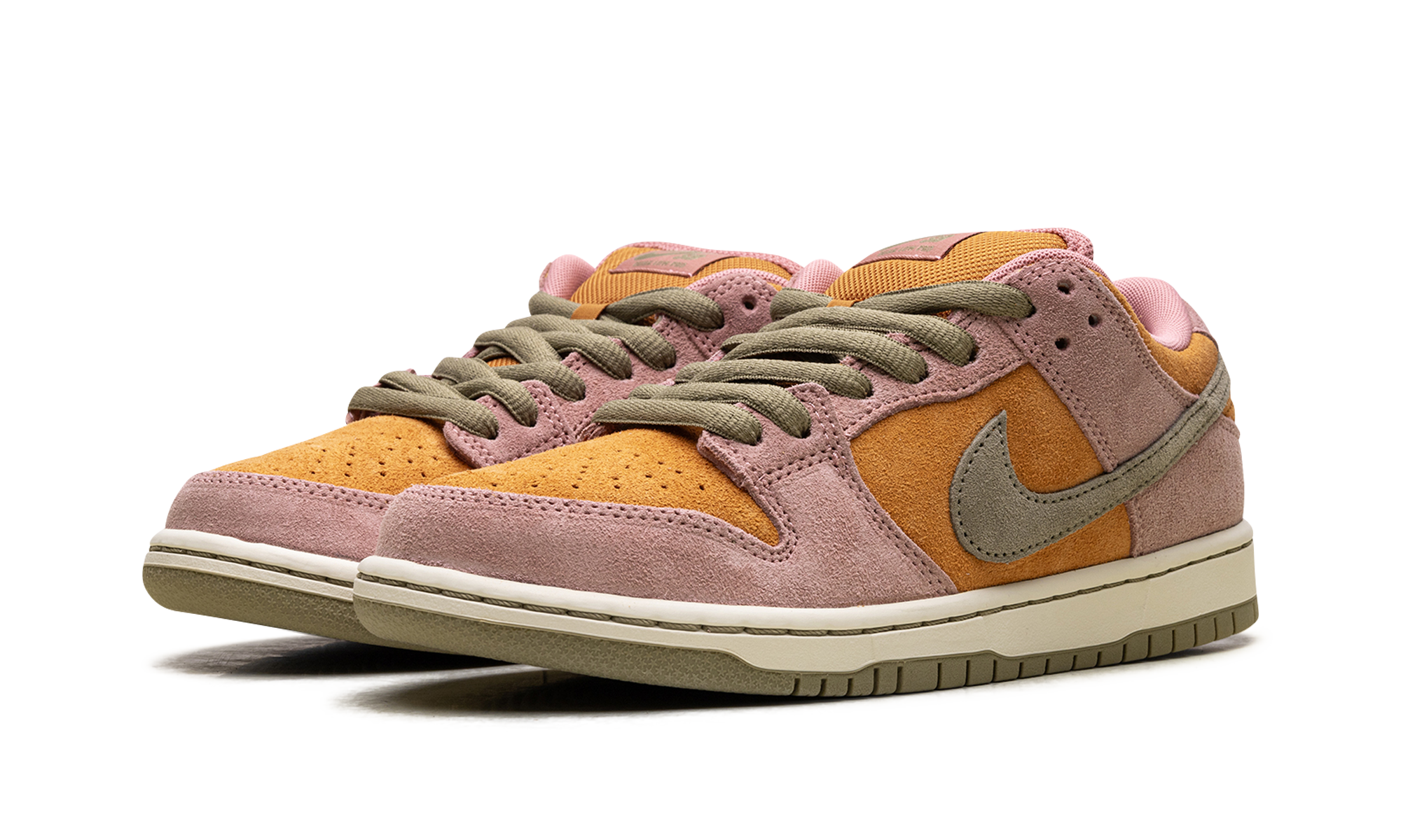 SB Dunk Low "Red Stardust" HJ4135 600