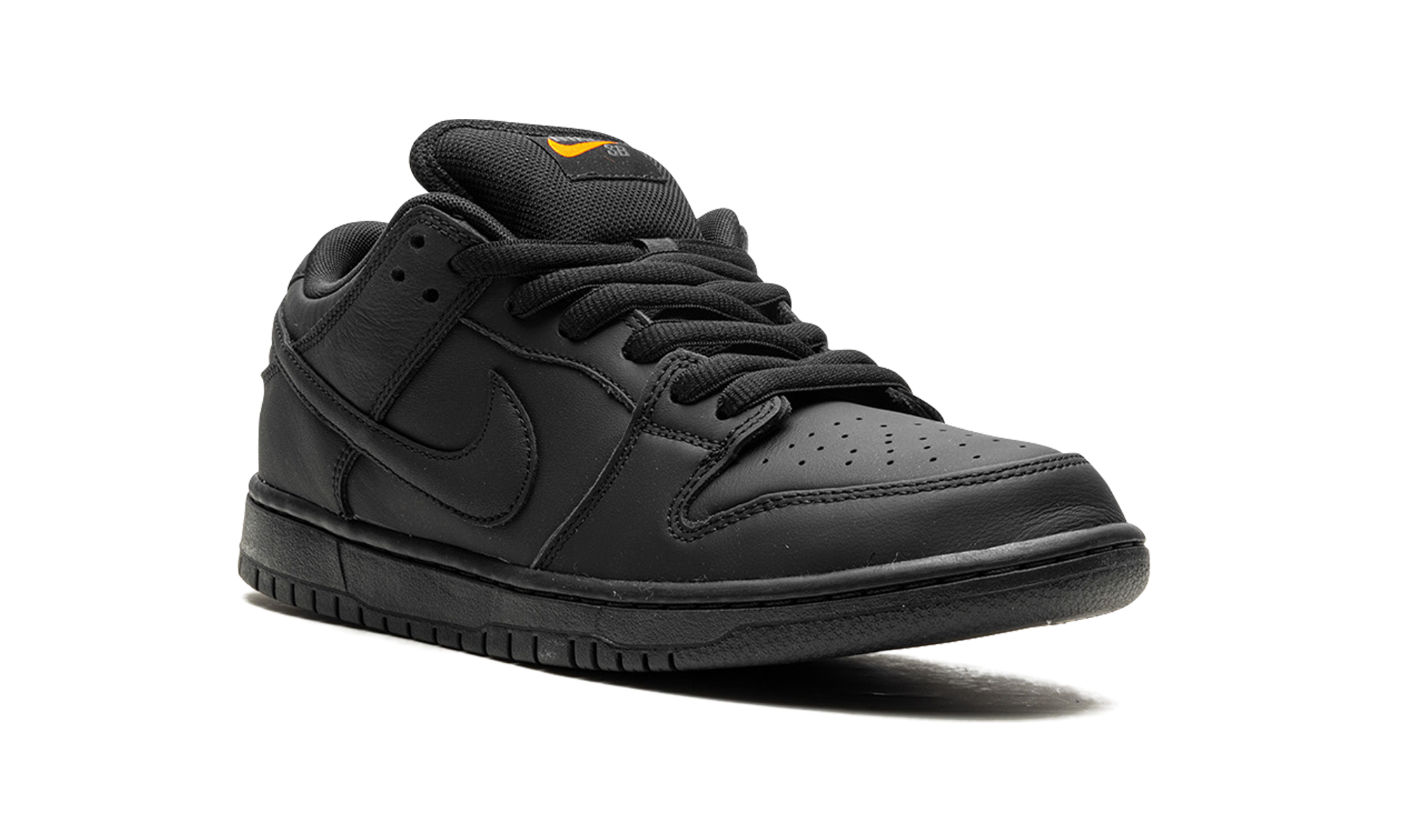 SB Dunk "Triple Black" FJ1674 001