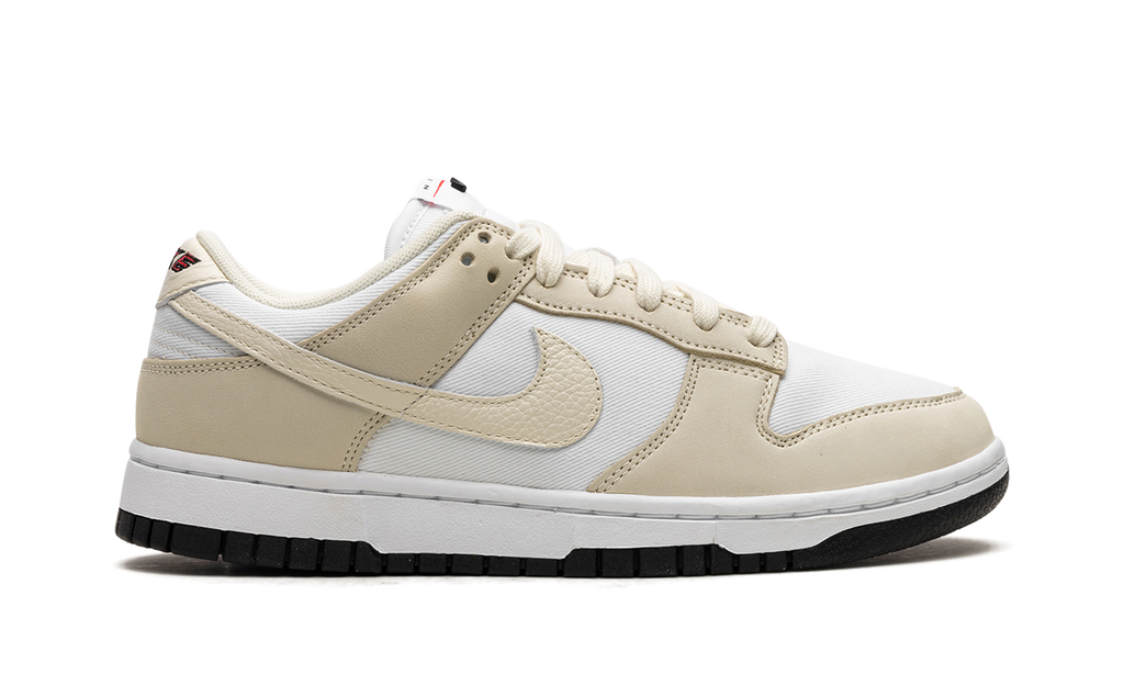 NIKE DUNK LO LX WMNS "Coconut Milk" DZ2710 100