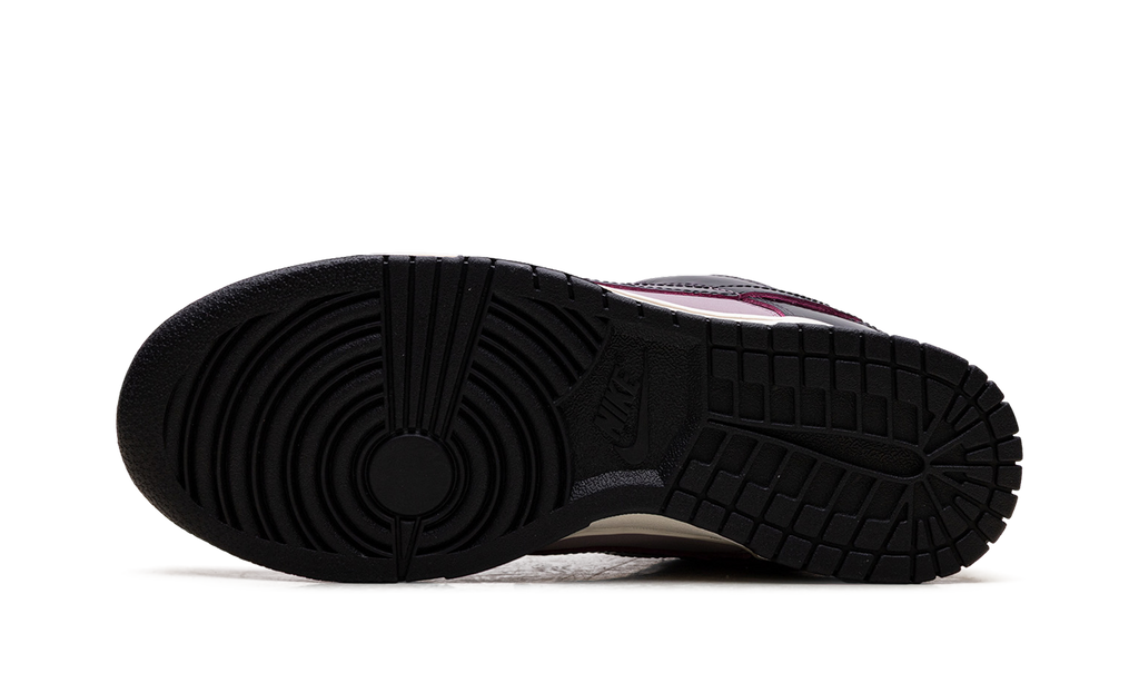 Dunk Low SE WMNS "Panda-Monium Pack - Light Violet Ore" HQ1918 200