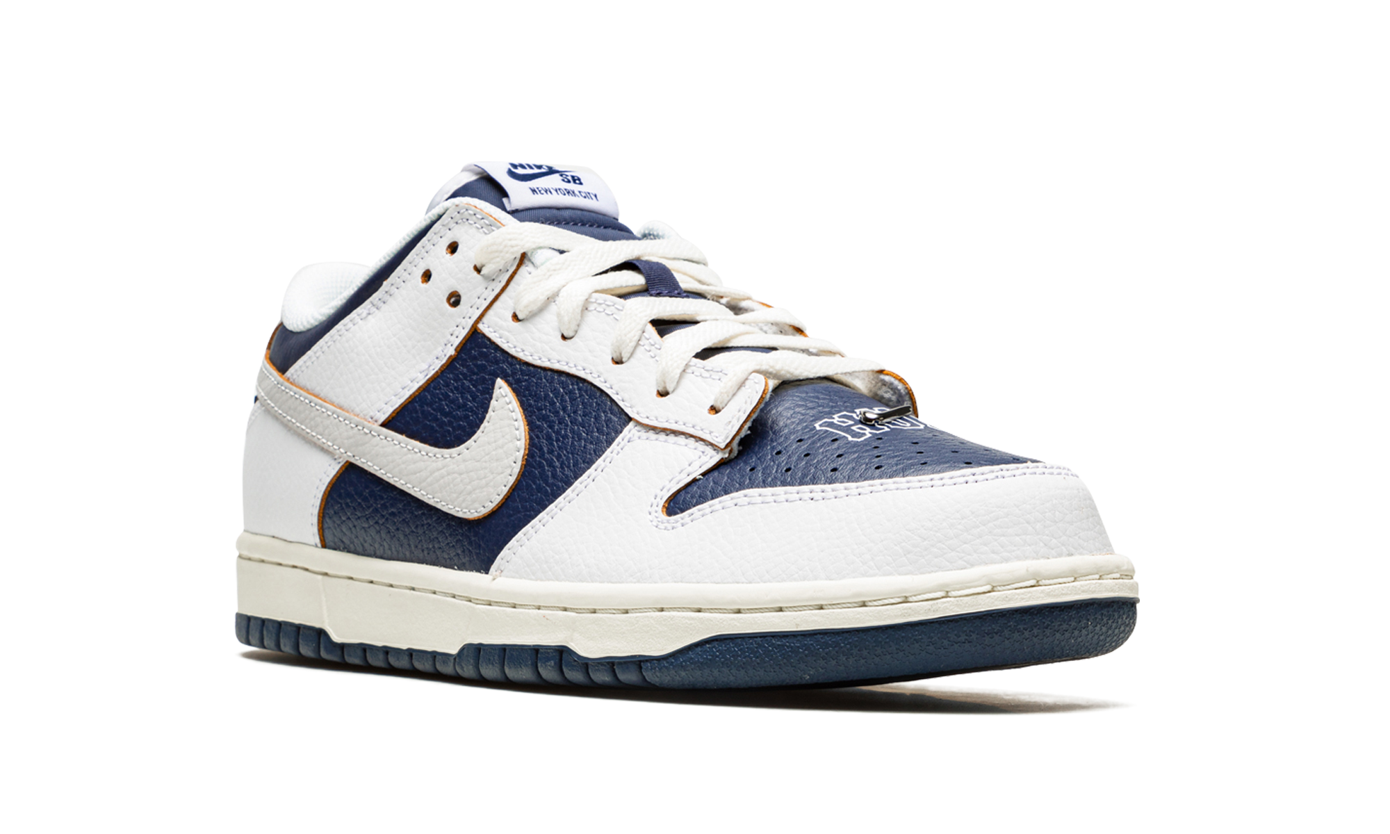 SB Dunk Low "HUF - NYC" FD8775 100